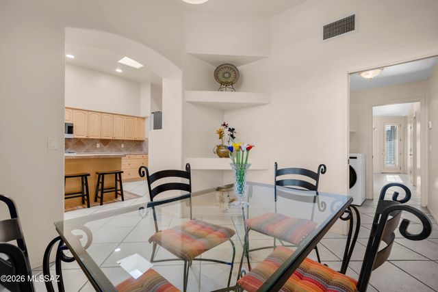 1502 N Coral Bells Drive, Tucson, AZ 85745