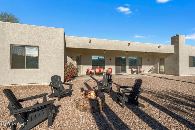 1502 N Coral Bells Drive, Tucson, AZ 85745