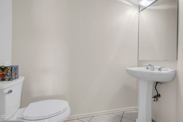 1502 N Coral Bells Drive, Tucson, AZ 85745