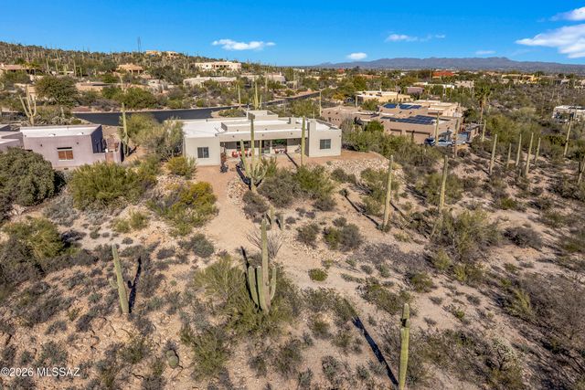 1502 N Coral Bells Drive, Tucson, AZ 85745