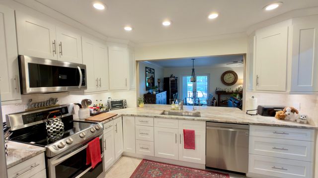 3152 DEER CREEK LAKE SHORE Drive, Deerfield Beach, FL 33442