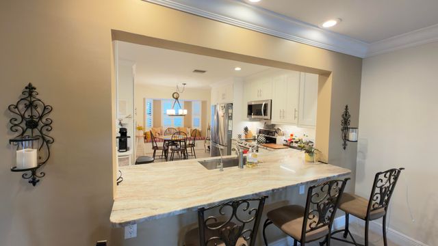 3152 DEER CREEK LAKE SHORE Drive, Deerfield Beach, FL 33442