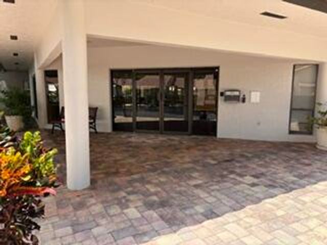 3152 DEER CREEK LAKE SHORE Drive, Deerfield Beach, FL 33442