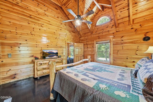2764 Murray Ridge Road, Sevierville, TN 37876