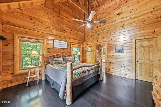 2764 Murray Ridge Road, Sevierville, TN 37876