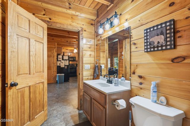 2764 Murray Ridge Road, Sevierville, TN 37876