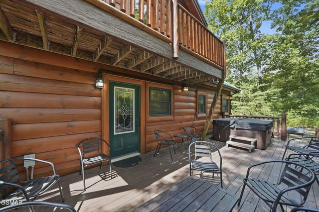 2764 Murray Ridge Road, Sevierville, TN 37876