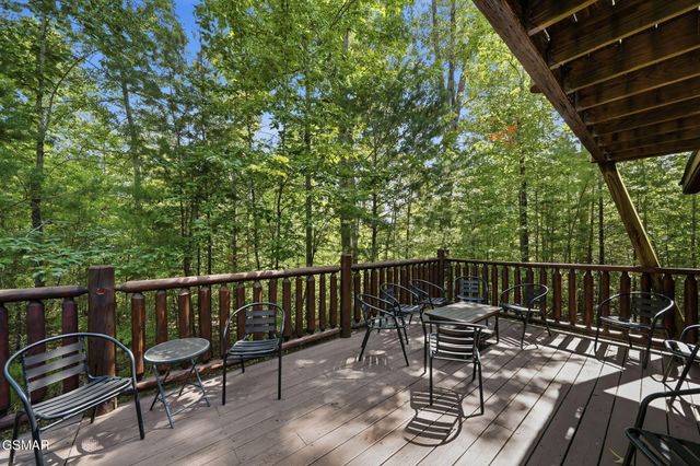 2764 Murray Ridge Road, Sevierville, TN 37876