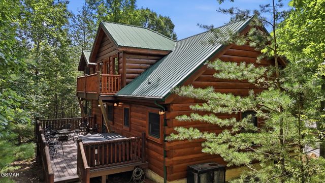 2764 Murray Ridge Road, Sevierville, TN 37876