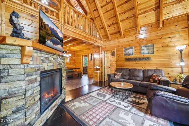 2764 Murray Ridge Road, Sevierville, TN 37876