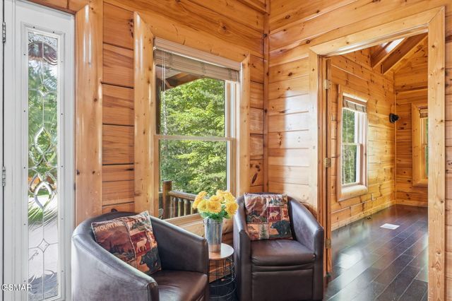 2764 Murray Ridge Road, Sevierville, TN 37876