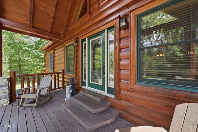 2764 Murray Ridge Road, Sevierville, TN 37876