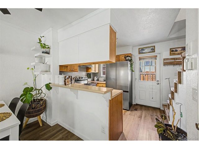 1685 S Blackhawk Way B, Aurora, CO 80012