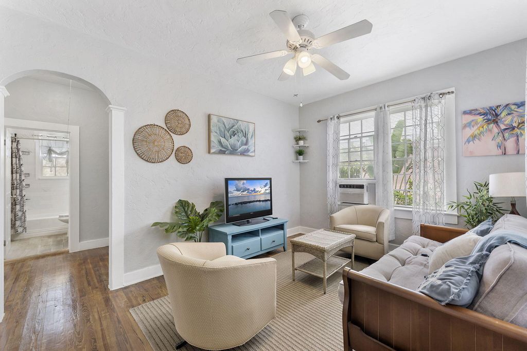 721 N H Street 1, Lake Worth Beach, FL 33460
