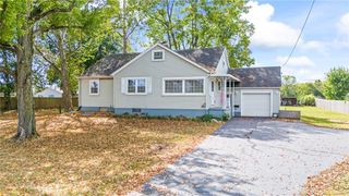 1002 S Market Street, Troy, OH 45373