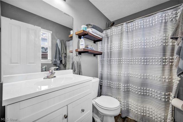 2723 Sexton Court, Broadview Heights, OH 44147