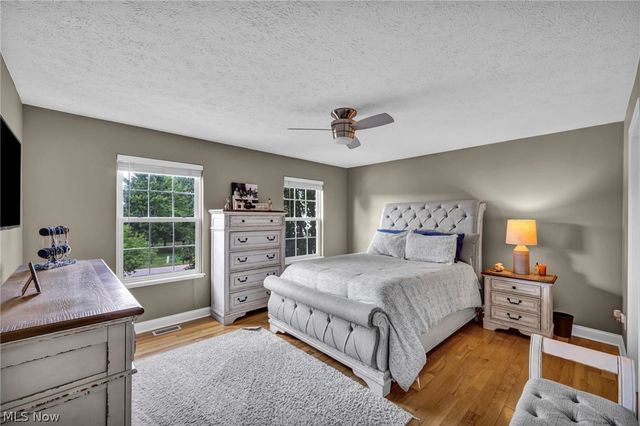 2723 Sexton Court, Broadview Heights, OH 44147