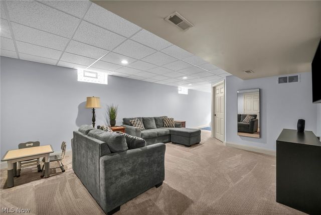 2723 Sexton Court, Broadview Heights, OH 44147