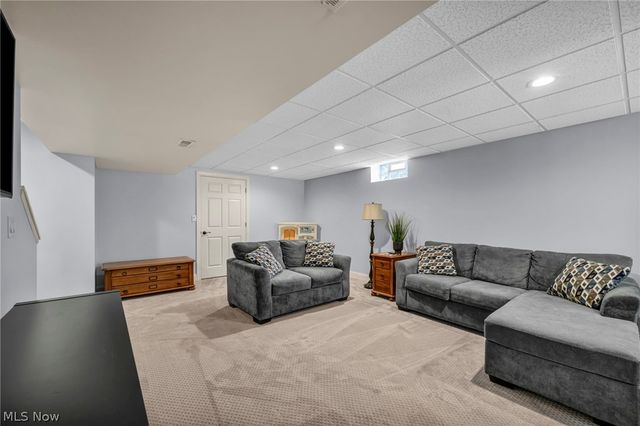 2723 Sexton Court, Broadview Heights, OH 44147
