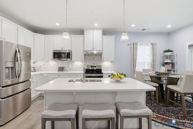 4860 Bacova Village Trl, Glen Allen, VA 23059