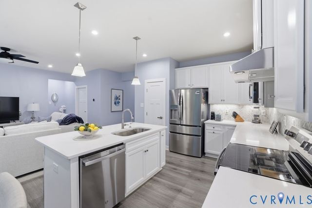 4860 Bacova Village Trl, Glen Allen, VA 23059