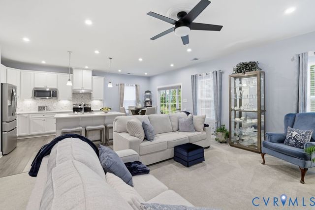 4860 Bacova Village Trl, Glen Allen, VA 23059