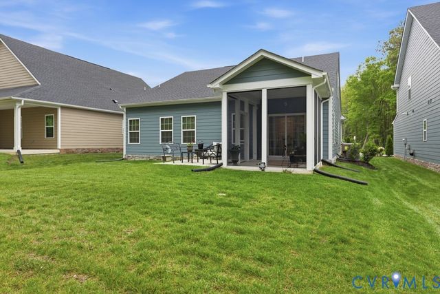 4860 Bacova Village Trl, Glen Allen, VA 23059
