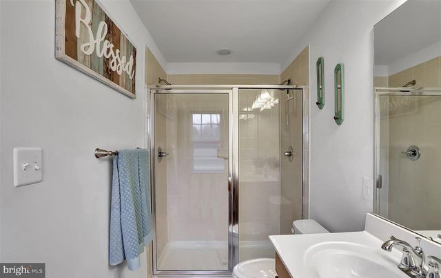 114 CHAMOMILE CT, Lake Frederick, VA 22630