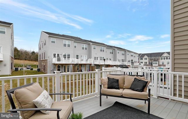 114 CHAMOMILE CT, Lake Frederick, VA 22630