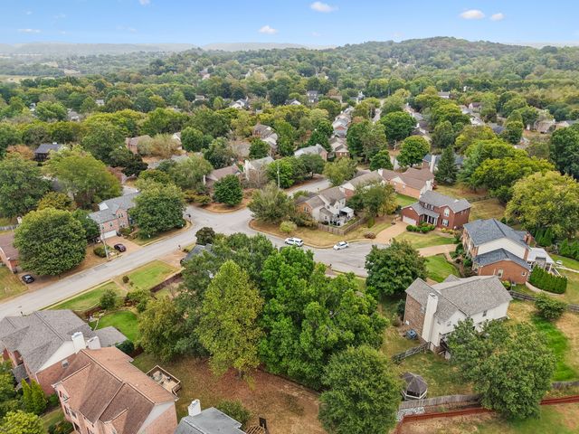 105 Claytie, S, Nashville, TN 37221