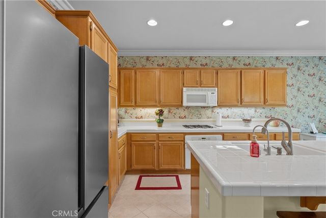 30127 Galbreth Court, Castaic, CA 91384