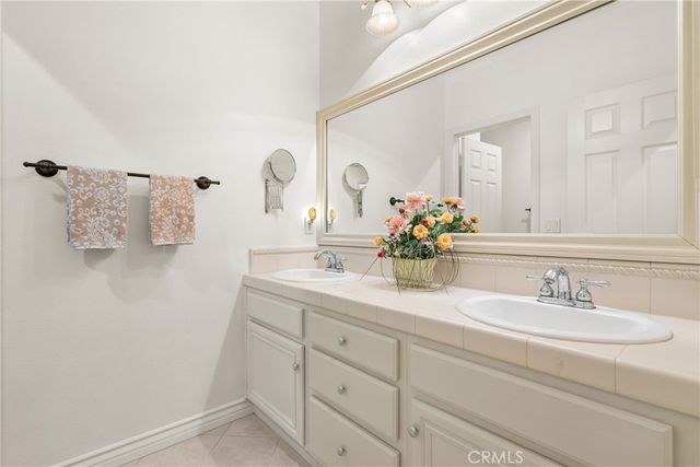 30127 Galbreth Court, Castaic, CA 91384