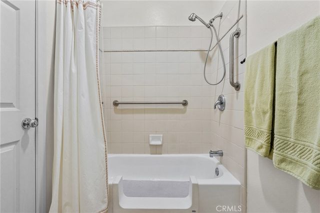 30127 Galbreth Court, Castaic, CA 91384