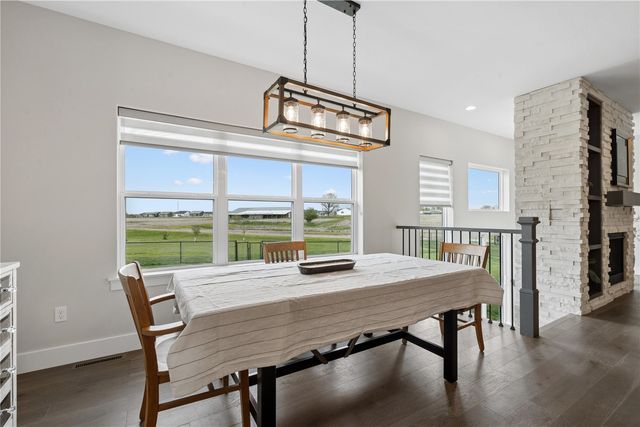 1134 Adare Pass, Marion, IA 52302