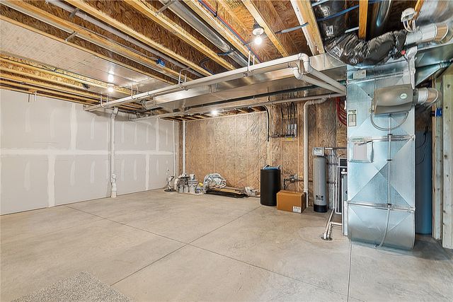 1134 Adare Pass, Marion, IA 52302