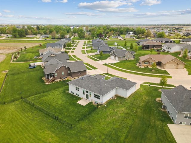 1134 Adare Pass, Marion, IA 52302