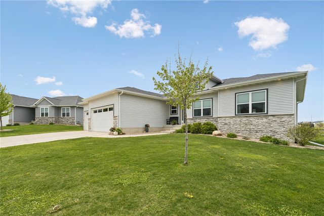 1134 Adare Pass, Marion, IA 52302