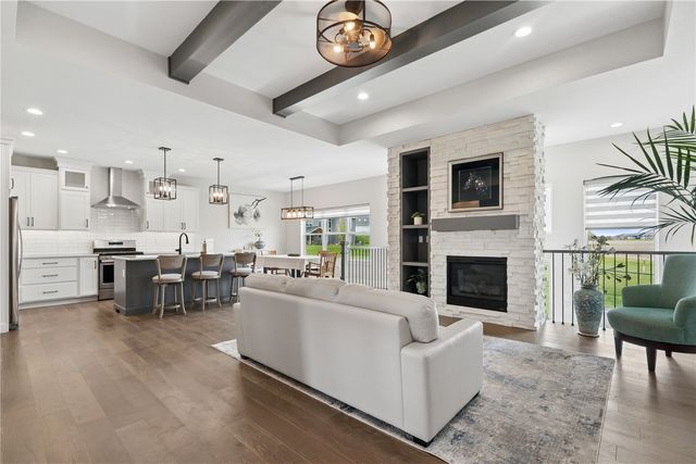 1134 Adare Pass, Marion, IA 52302