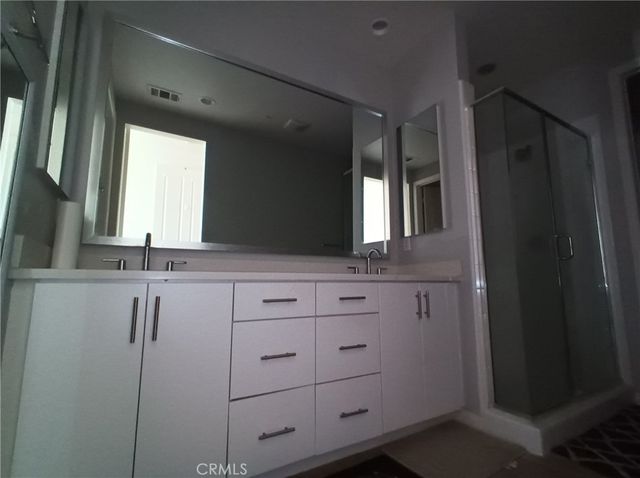 902 N Botanica, Azusa, CA 91702