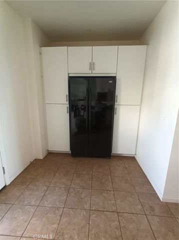 902 N Botanica, Azusa, CA 91702