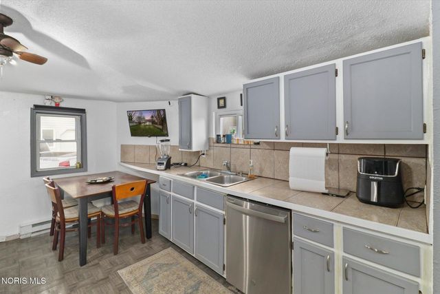 322 Beecher Avenue, Toledo, OH 43615