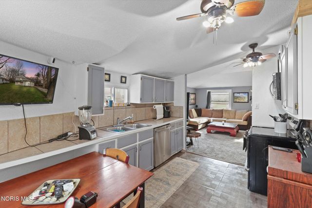 322 Beecher Avenue, Toledo, OH 43615