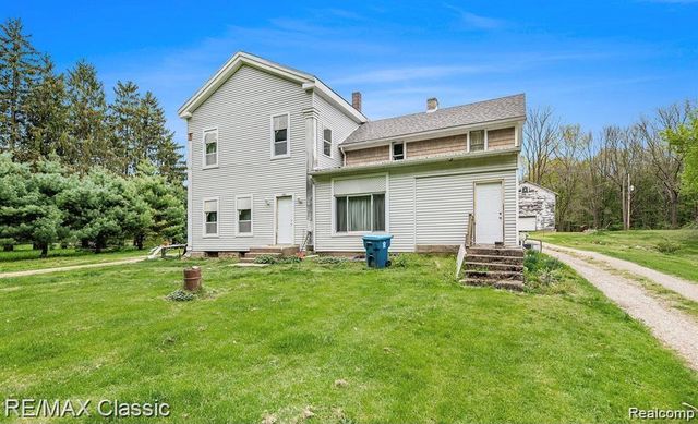 2520 W C Avenue, Kalamazoo, MI 49009