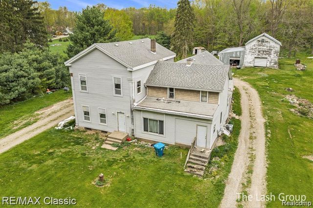 2520 W C Avenue, Kalamazoo, MI 49009