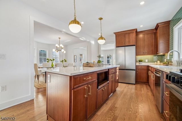 135 Union Ave, Maplewood Twp., NJ 07040