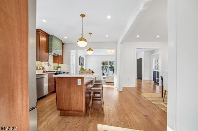 135 Union Ave, Maplewood Twp., NJ 07040