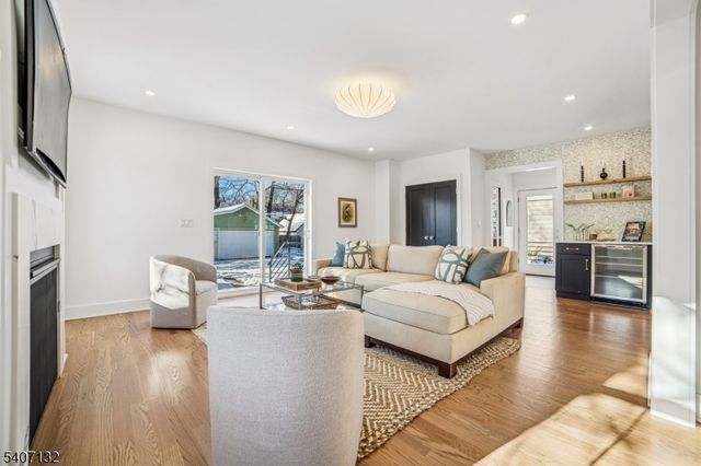 135 Union Ave, Maplewood Twp., NJ 07040