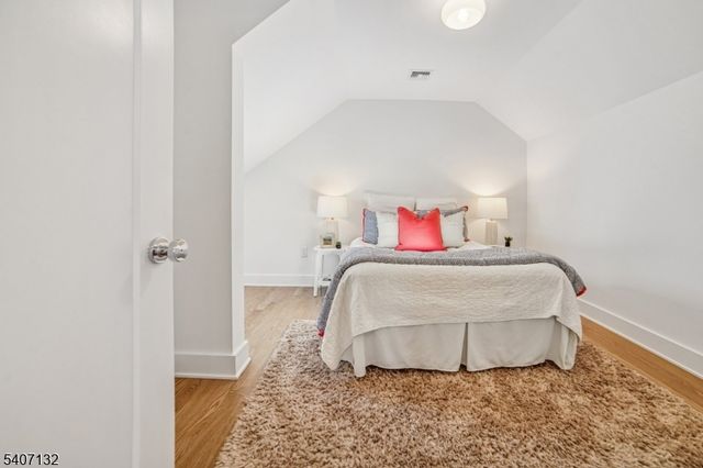 135 Union Ave, Maplewood Twp., NJ 07040