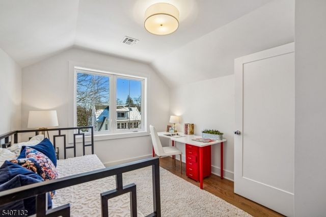 135 Union Ave, Maplewood Twp., NJ 07040