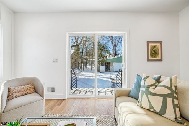 135 Union Ave, Maplewood Twp., NJ 07040